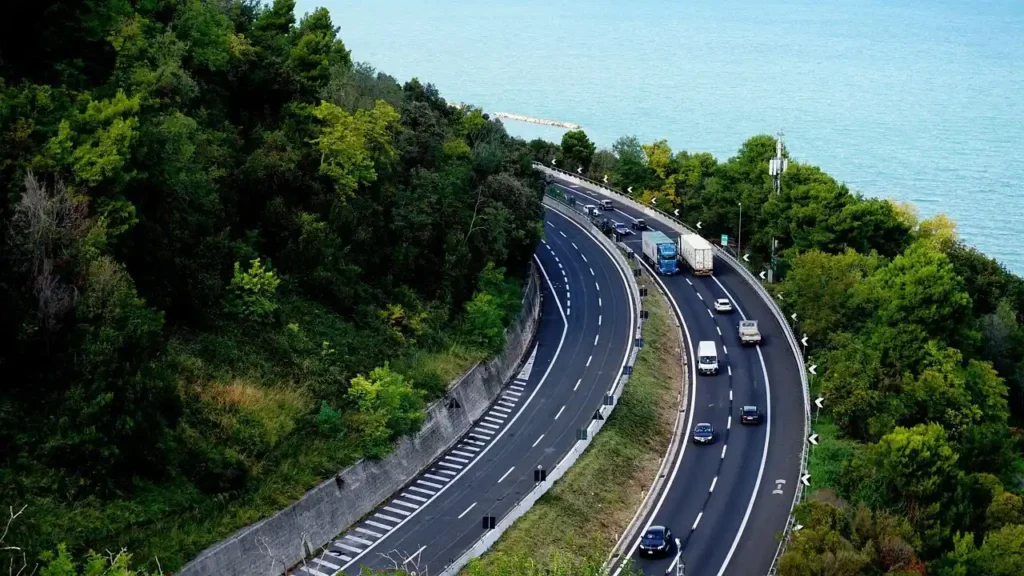 Delhi Dehradun Expressway Big Update: अक्टूबर 2025 तक पूरा होगा निर्माण, गडकरी ने दी जानकारी Delhi Dehradun Expressway Big Update: अक्टूबर 2025 तक पूरा होगा निर्माण, गडकरी ने दी जानकारी
