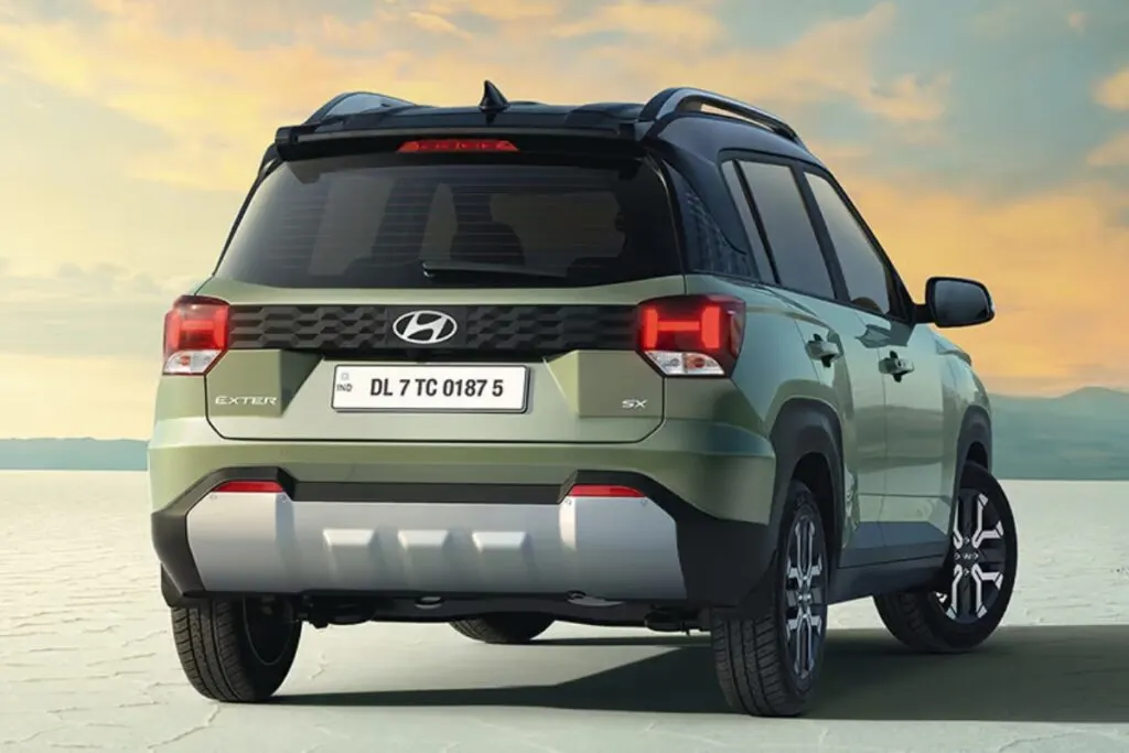 Hyundai Exter: 6 एयरबैग, सनरूफ और विशाल बूट स्पेस वाली स्टाइलिश माइक्रो SUV ₹6.21 लाख में Hyundai Exter: 6 एयरबैग, सनरूफ और विशाल बूट स्पेस वाली स्टाइलिश माइक्रो SUV ₹6.21 लाख में