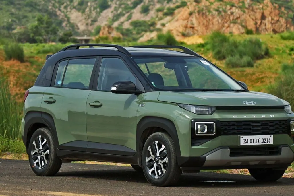 Hyundai Exter: 6 एयरबैग, सनरूफ और विशाल बूट स्पेस वाली स्टाइलिश माइक्रो SUV ₹6.21 लाख में Hyundai Exter: 6 एयरबैग, सनरूफ और विशाल बूट स्पेस वाली स्टाइलिश माइक्रो SUV ₹6.21 लाख में